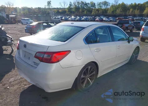 2015 Subaru Legacy 2.5I Limited из США, поврежденный, VIN 4S3BNAL69F3048782